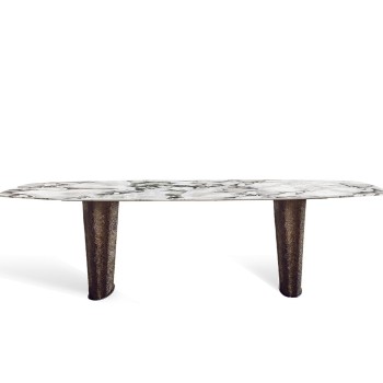 Cheope Dining Tables