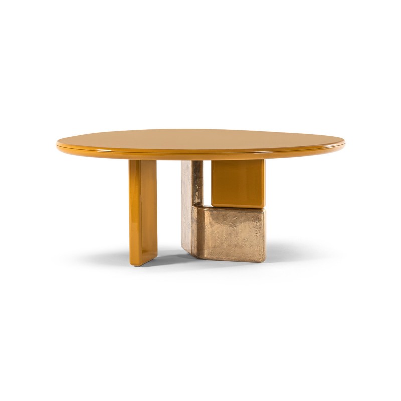 Ovoo Dining Tables