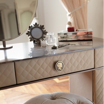 PENELOPE Dressing Tables