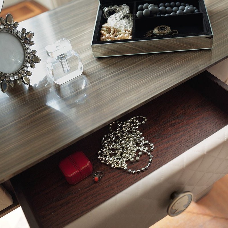 PENELOPE Dressing Tables