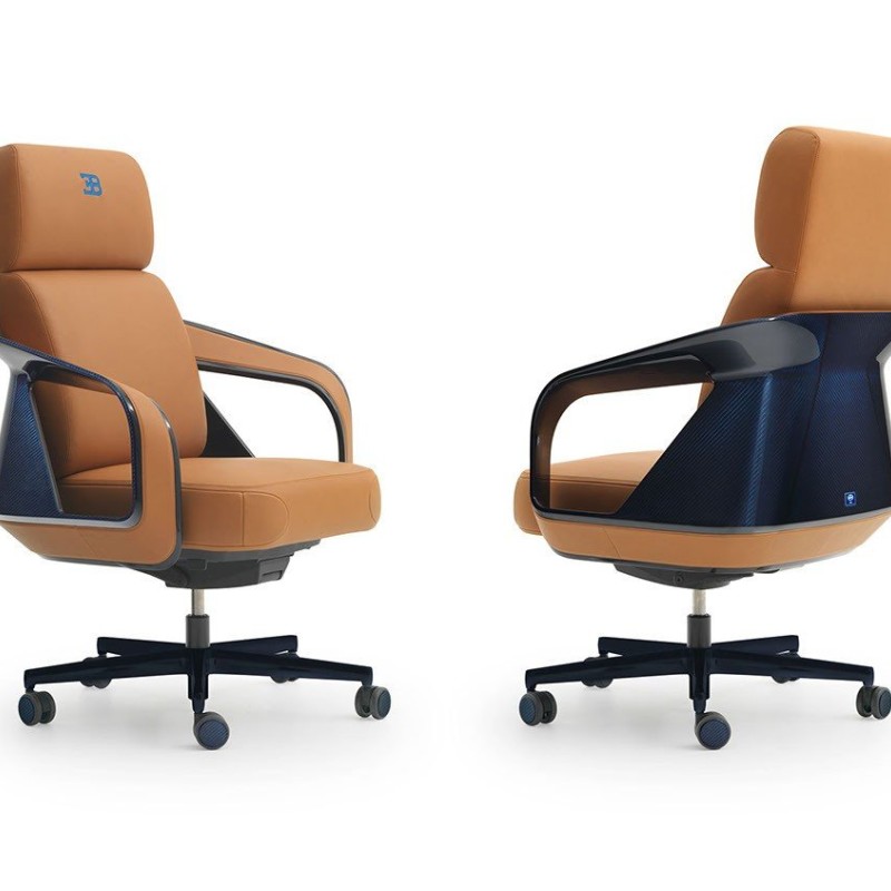 DD-6917 Armchairs