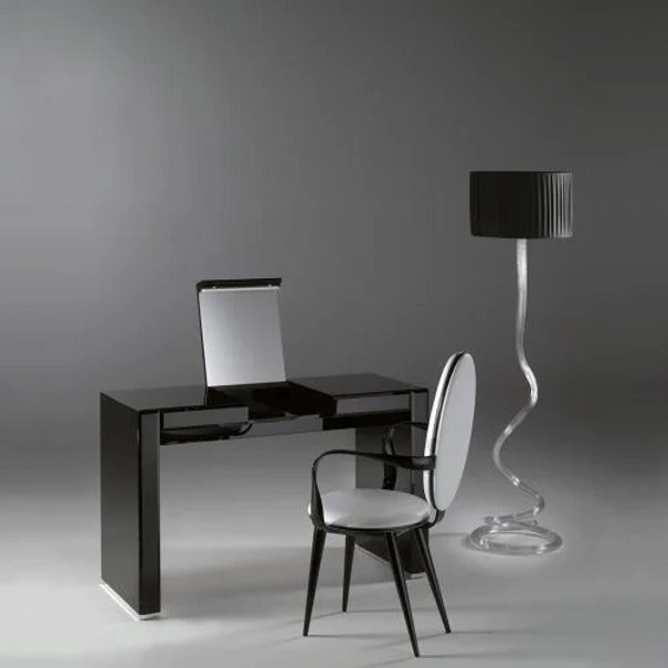 DD-6934 Dressing Tables