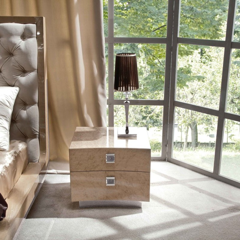 DD-7831 Nightstands
