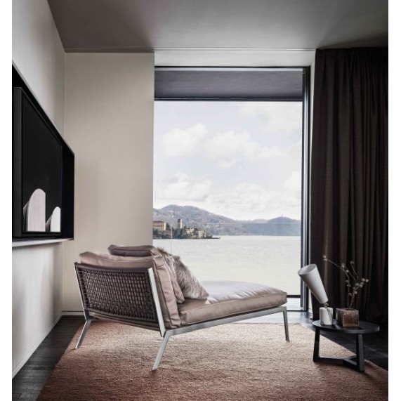 Happy Chaise Longues