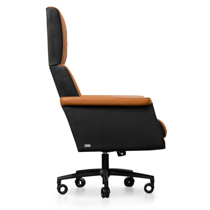 DD-8082 Armchairs
