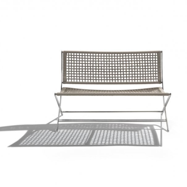 DD-8332 Sofas