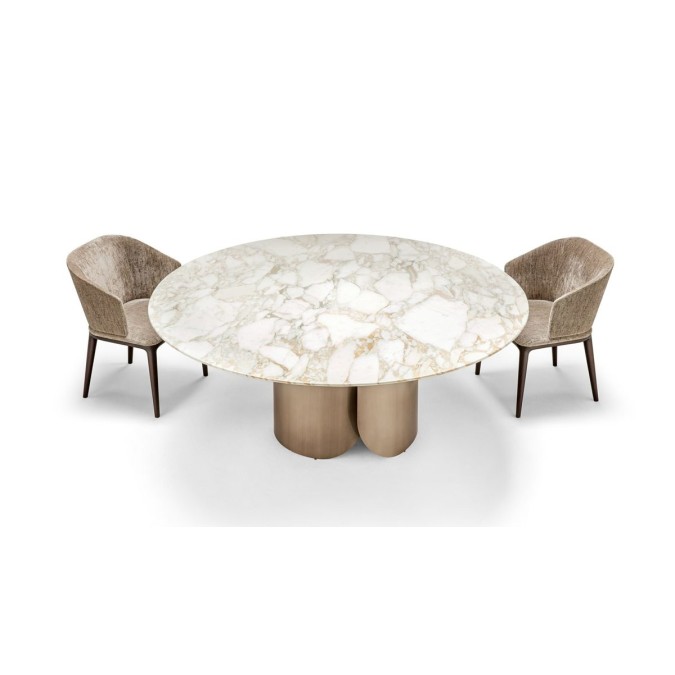 OSCAR Dining Tables