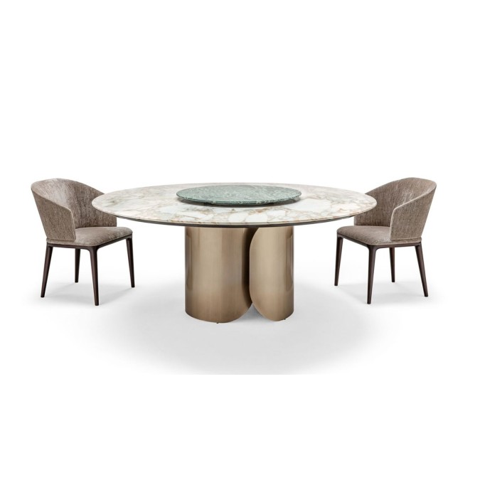 OSCAR Dining Tables