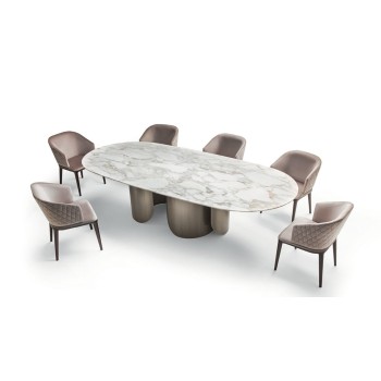 OSCAR Dining Tables