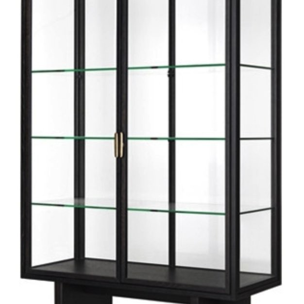 DD-8932 Bookcases