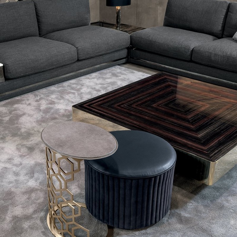 DD-9600 Stools & Benches