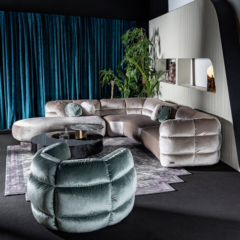 BOMBER Armchairs