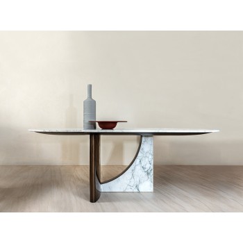 Spinnaker Dining Tables