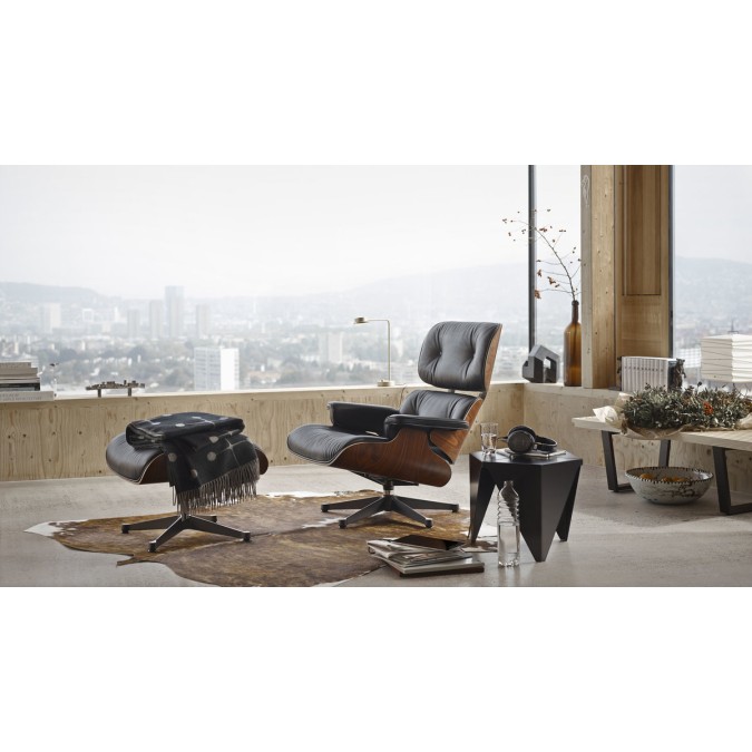 DD-11879 Armchairs