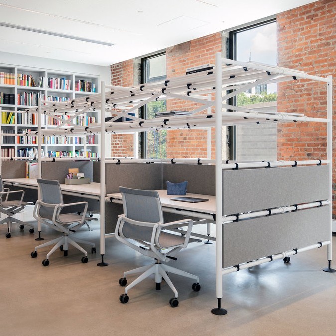 Comma Office Desks