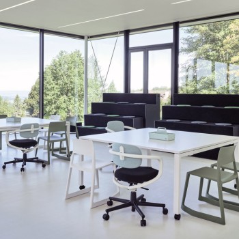 DD-12042 Office Desks