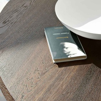 WOW Dining Tables