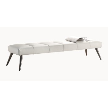 P09 Stools & Benches