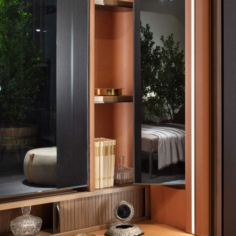 DD-12401 Dressing Tables