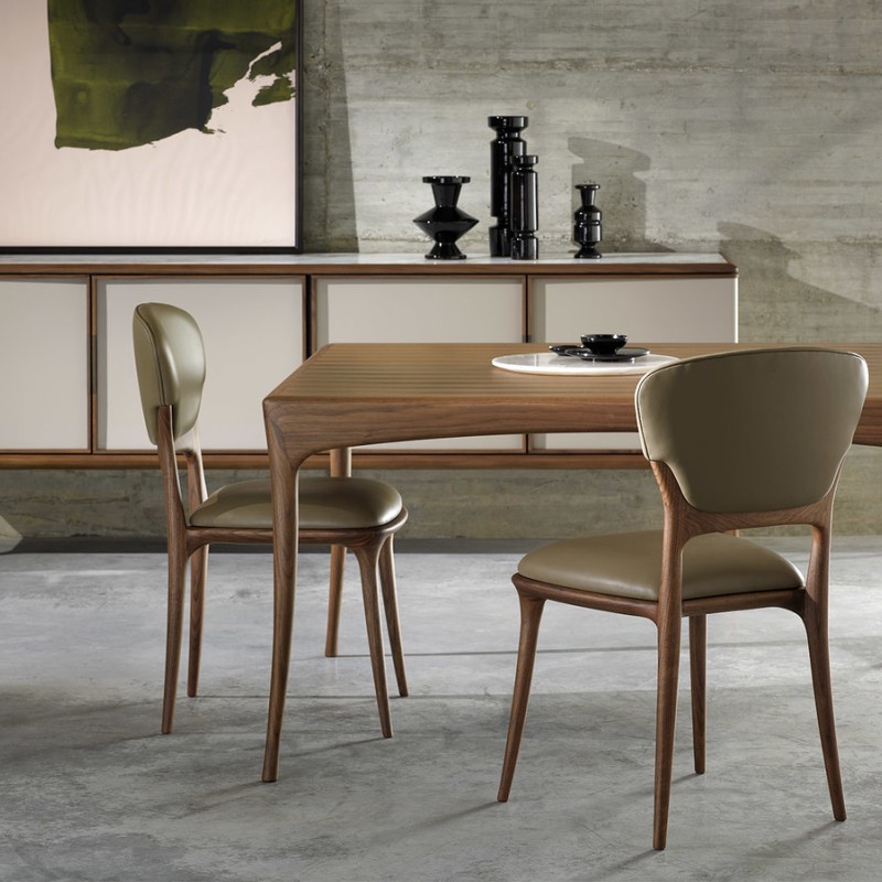 Perro Dining Tables