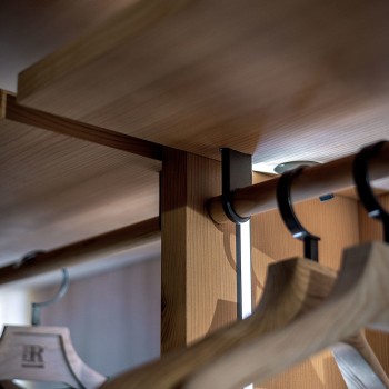 DD-12977 Wardrobes