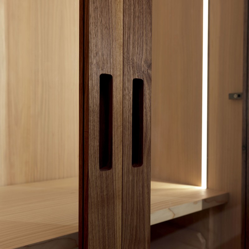 DD-12978 Wardrobes