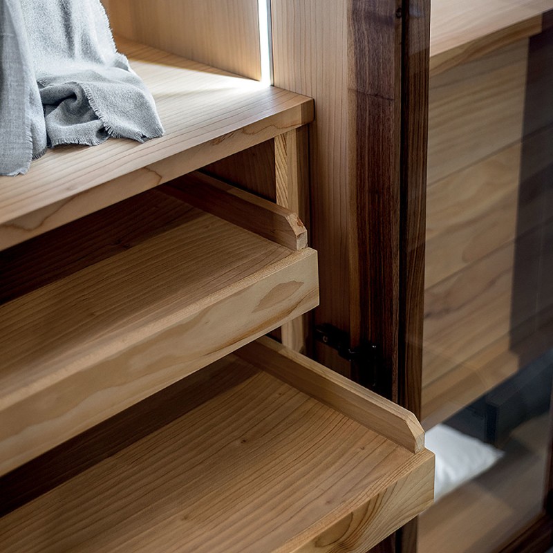 DD-12978 Wardrobes