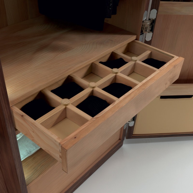 NUIT Wardrobes