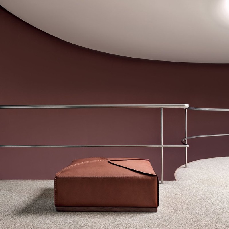 HELIX Stools & Benches