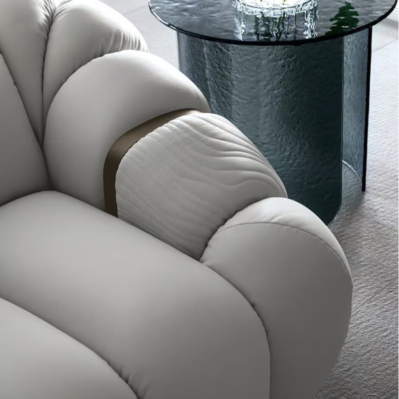 DD-13475 Armchairs