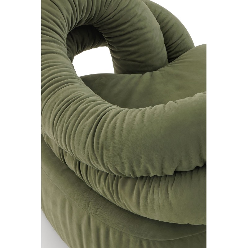 ABBRACCIO Armchairs