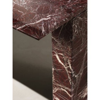 Assiale Dining Tables