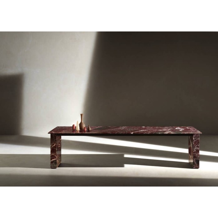 Assiale Dining Tables