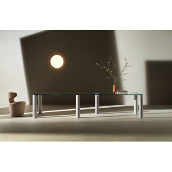 Isos Dining Tables
