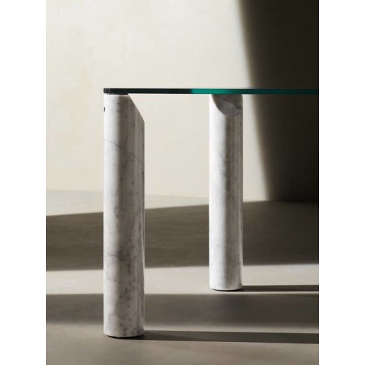 Isos Dining Tables
