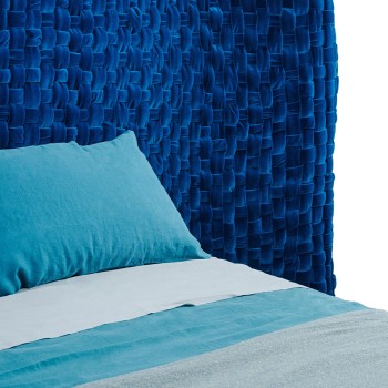 Azul Beds