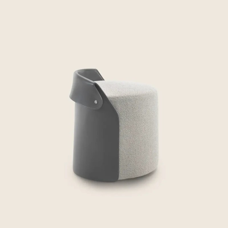 OZZY Stools & Benches