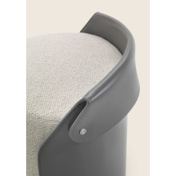OZZY Stools & Benches
