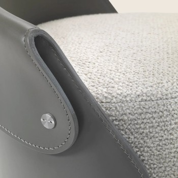 OZZY Stools & Benches
