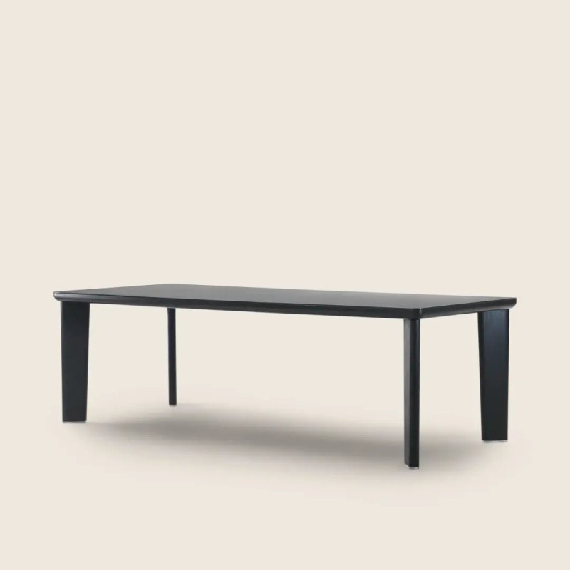 ARNOLD Dining Tables