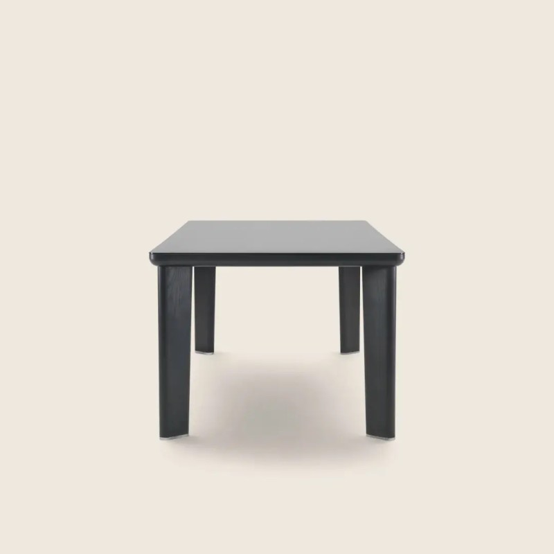 ARNOLD Dining Tables