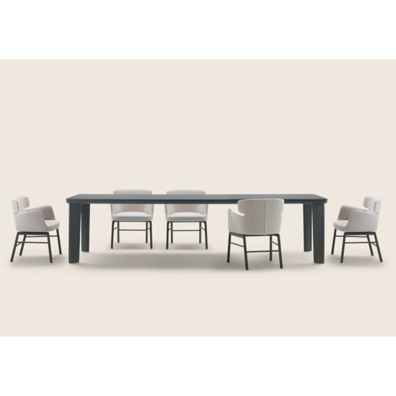 ARNOLD Dining Tables