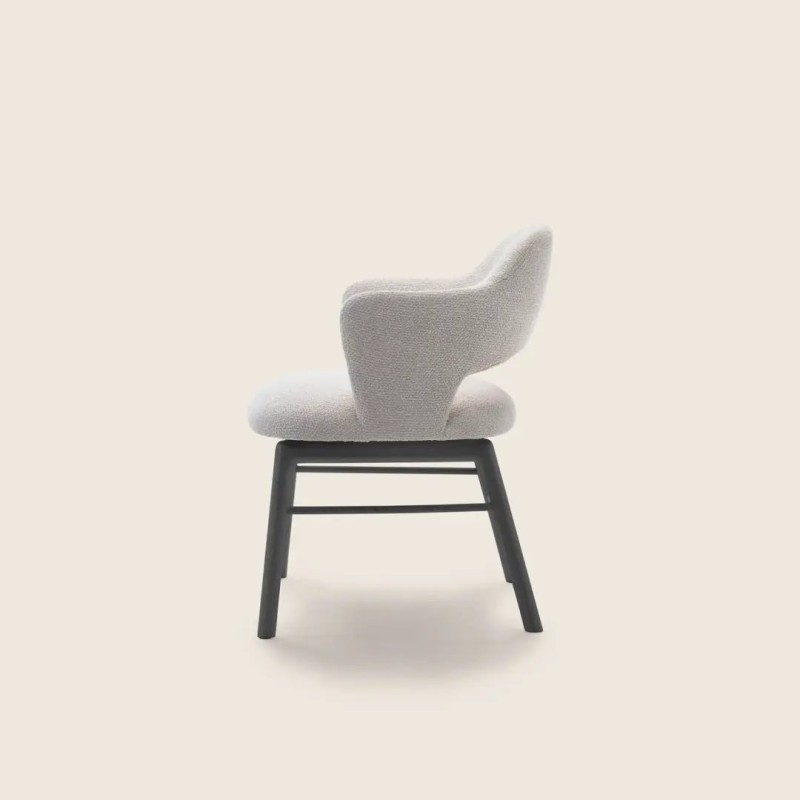 ALMA Chairs