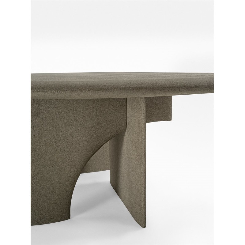 Selce-T Dining Tables