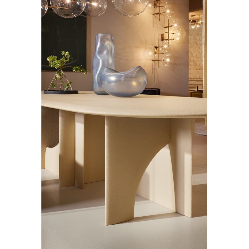 Selce-T Dining Tables