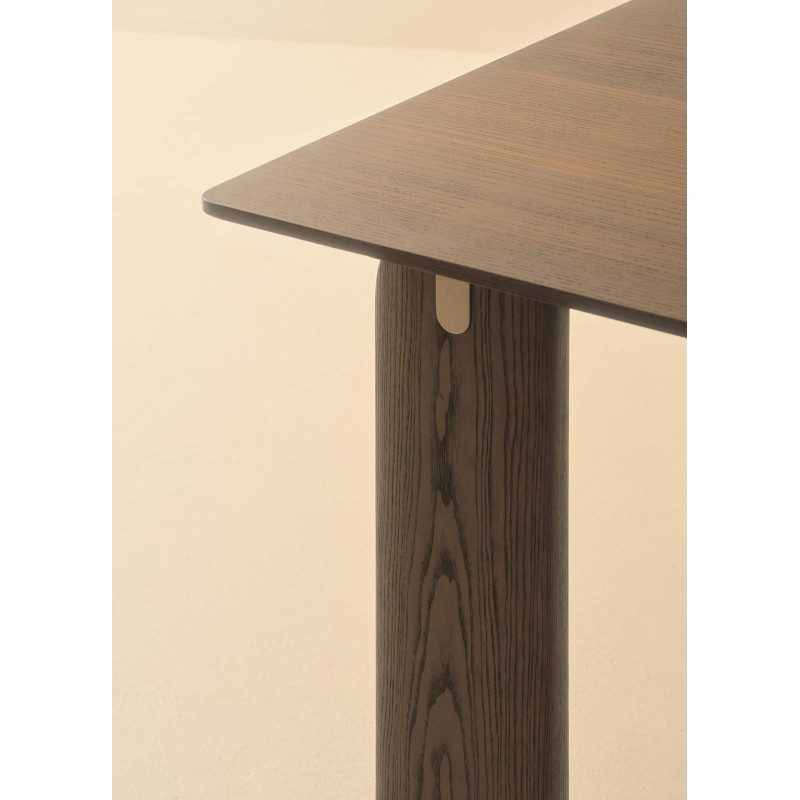 DD-14352 Dining Tables