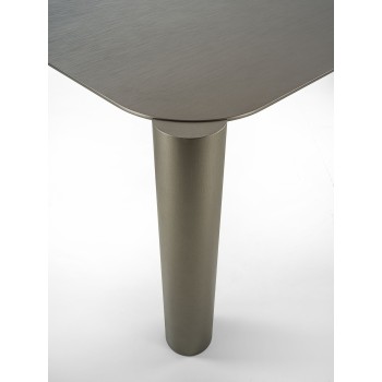 CYCLOP Dining Tables