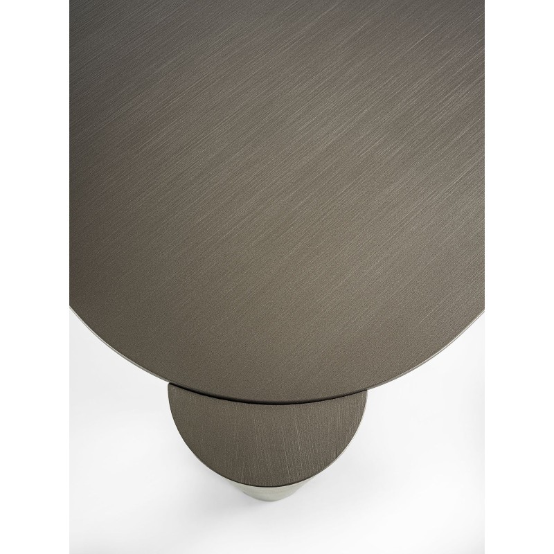 CYCLOP Dining Tables