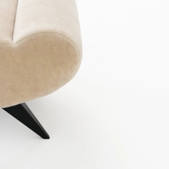 DD-16768 Stools & Benches