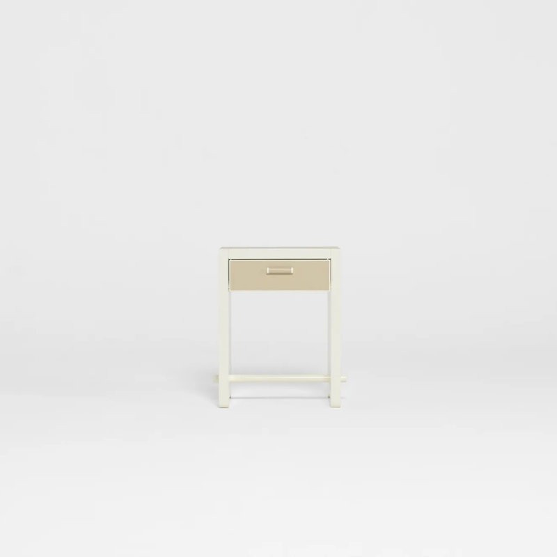 DD-16804 Nightstands